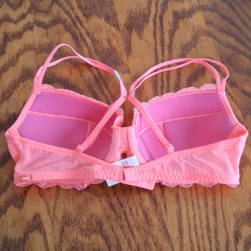 New Pink Victoria's Secret Vibrant Lace Push Up Bra Size 34C - Picture 8 of 9